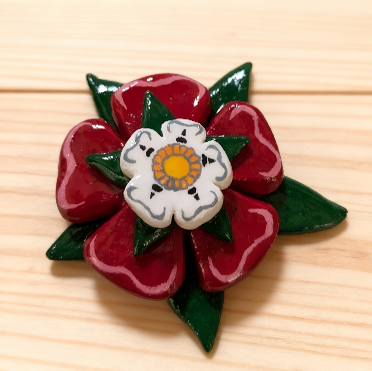 Tudor Rose/Yorkshire Rose (Can be made in to Fridge Magnet or Pin)