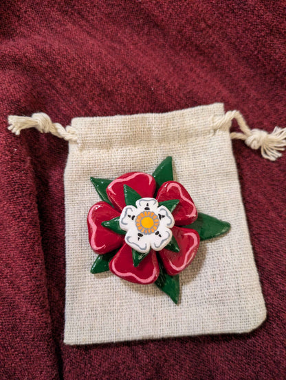 Tudor Rose/Yorkshire Rose (Can be made in to Fridge Magnet or Pin)